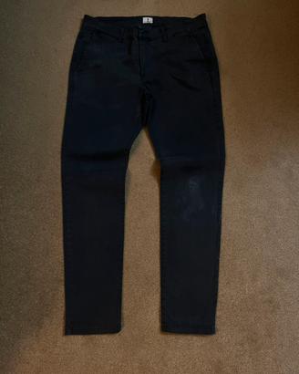 Pantaloni pedestrian