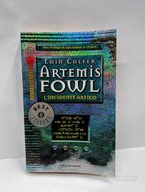 Libro " Artemis Fowl - L'incidente Artico"