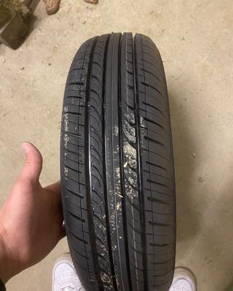 4 gomme 4 stagioni mai montate