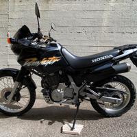 Honda NX 650 Dominator - 2000