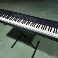 Roland FP-4F