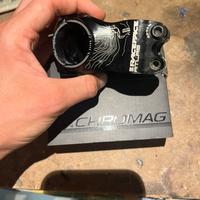 Attacco manubrio Race Face Atlas