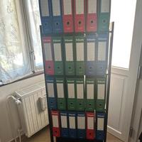 Mobile completo di raccoglitori