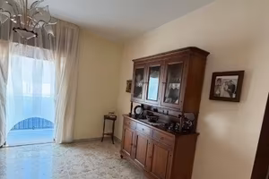 Zona via prascina 120mq 3piano 138mila