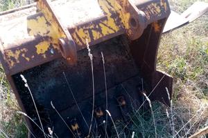 retroescavatore per trattore