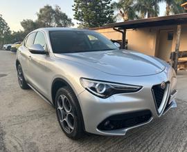 Alfa Romeo Stelvio 2.2 Turbodiesel 210 CV AT8 Q4 E