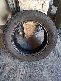 Pneumatico Nokian 175 65 R14 invernale