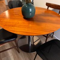Tavolo rotondo vintage stile svedese