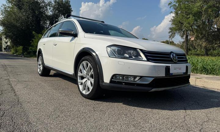 VOLKSWAGEN Passat 7ª serie - 12/2013