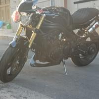 Triumph Speed Triple 1050