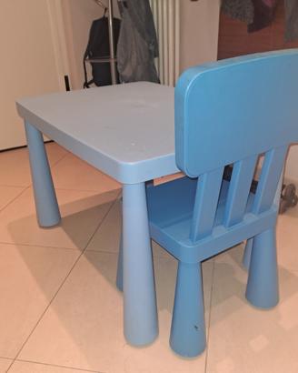 Tavolino per bambini con sedia