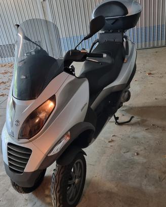 Scooter PIAGGIO MP3 250 cc