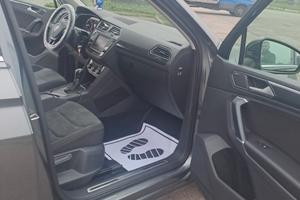 vw tiguan.