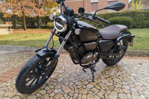 QJ Motor SRV 125 2025 - 1.800 km, COME NUOVA