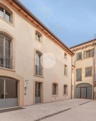 PALAZZO A VERONA