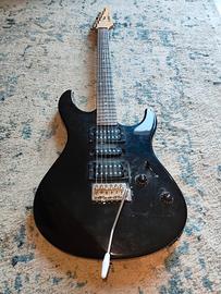 Chitarra elettrica Yamaha ERG127