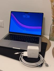 MacBook Pro 14” M3 Pro 18/512 GB