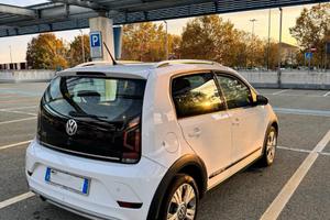 VW Cross Up