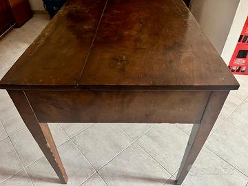 Tavolo stile luigi XVI fine 700