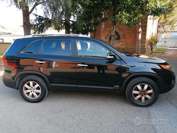 KIA SORENTO 2.2 CRDI ACTIVE 4x4 AUTOMATICA