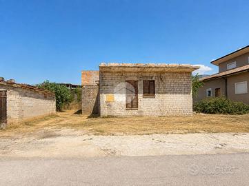 RUSTICO A AVEZZANO