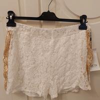 pantaloncino in pizzo e strass 