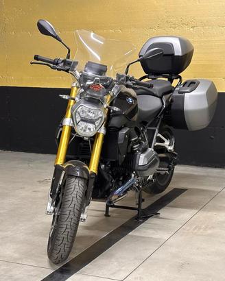 BMW R1200R AKRAPOVIC COME NUOVA