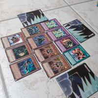 Lotto 11 carte Sfidante Eroico Yu-Gi-Oh + 3 tappet