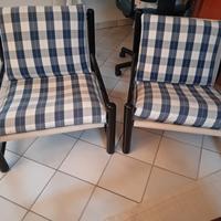 due poltrone