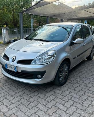 Renault Clio 5 Porte Clio 5p 1.5 dci AUTOMATICO OK