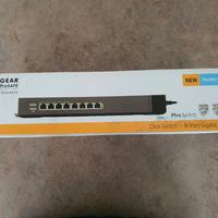 Switch Netgear GSS108e 8 porte 2 USB