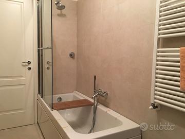 Vasca da bagno con doccia integrata Cesana -design