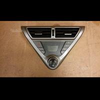 Plancia aria condizinatq e stereo iq