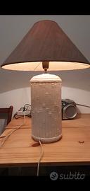 Lampada da tavolo vintage 