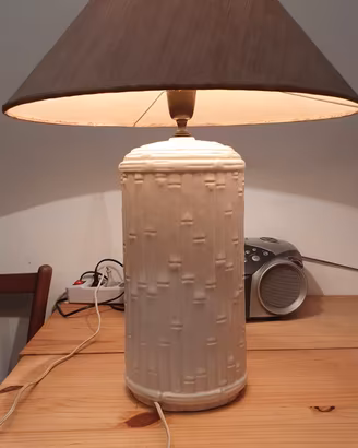 Lampada da tavolo vintage 