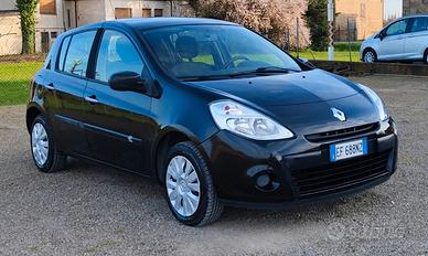 Renault Clio 1.2 16V 5 porte Luxe