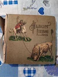 Album con figurine Liebig e quadri