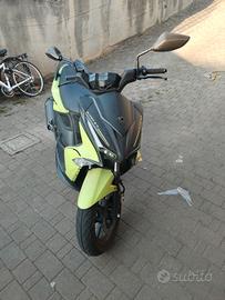 Kymko super 8r 50i