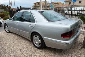 Mercedes-benz E 270 CDI cat Avantgarde