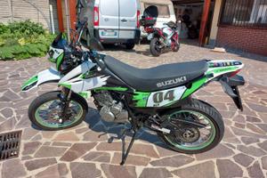 Suzuki DR 125 SM