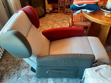 POLTRONA RECLINABILE 