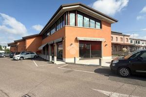 NEGOZIO A BOVOLONE