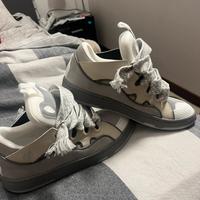 Lanvin grigie