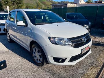 Dacia Sandero 1.2 GPL 75CV Ambiance 2013