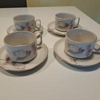 4 tazze te con piattino