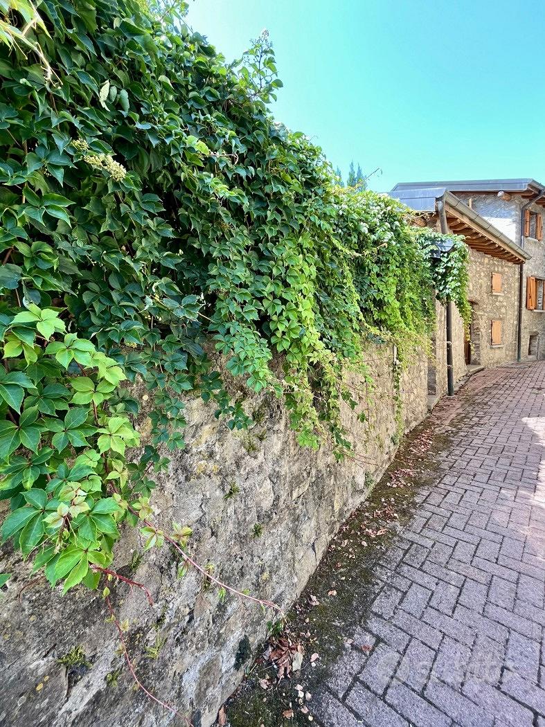 Casa – Pellio Superiore, Como - Vista 4
