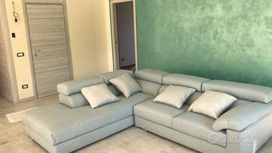 DIVANO ANGOLARE SEPARABILE in 2 pezzi