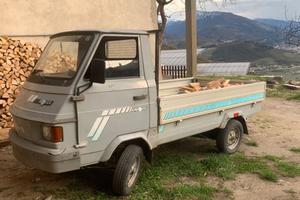 Piaggio Ape Poker