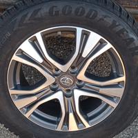 Cerchi + Gomme al 80% Toyota Rav 4