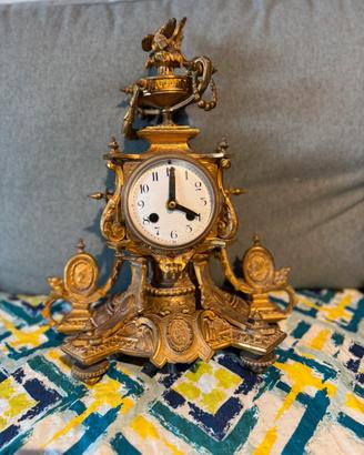 Orologio da camino antico